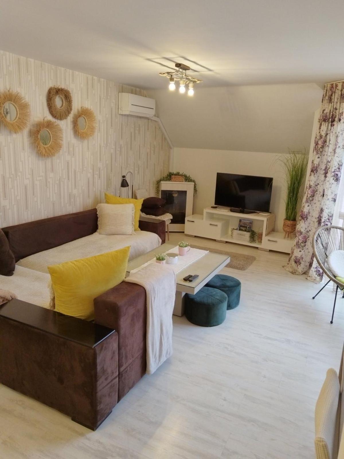 Appartamento Sweety Sliven Esterno foto